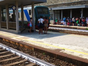 The train that connects the five towns.